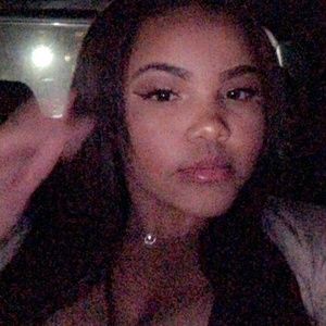 Meet your Posher, Mel